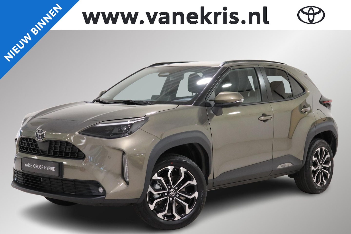 Toyota Yaris Cross - 1.5 Hybrid 115 First Edition, Comfort Pack, BSM, Apple Carplay & Android Auto, Parkeersens - AutoWereld.nl