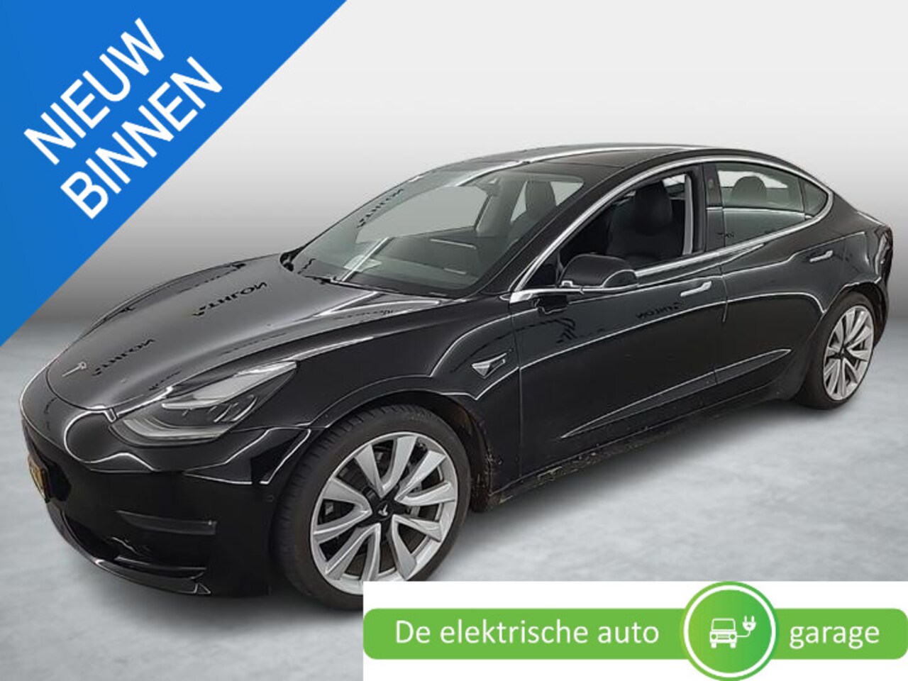 Tesla Model 3 - Long Range RWD Long Range AWD 75 kWh | trekhaak| 19 inch lichtmetalen velgen| - AutoWereld.nl