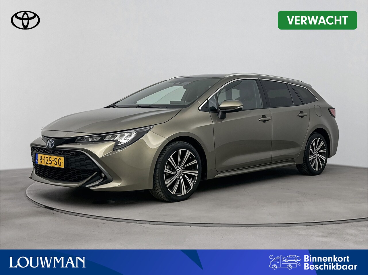 Toyota Corolla Touring Sports - 1.8 Hybrid Dynamic | Climate Control | Cruise Control Adaptief | Stoelverwarming | LM velg - AutoWereld.nl