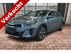 Kia XCeed - 1.6 GDi PHEV DynamicPlusLine ACC | Camera | PDC | Stoel- & stuurverwarming | Lane assist |