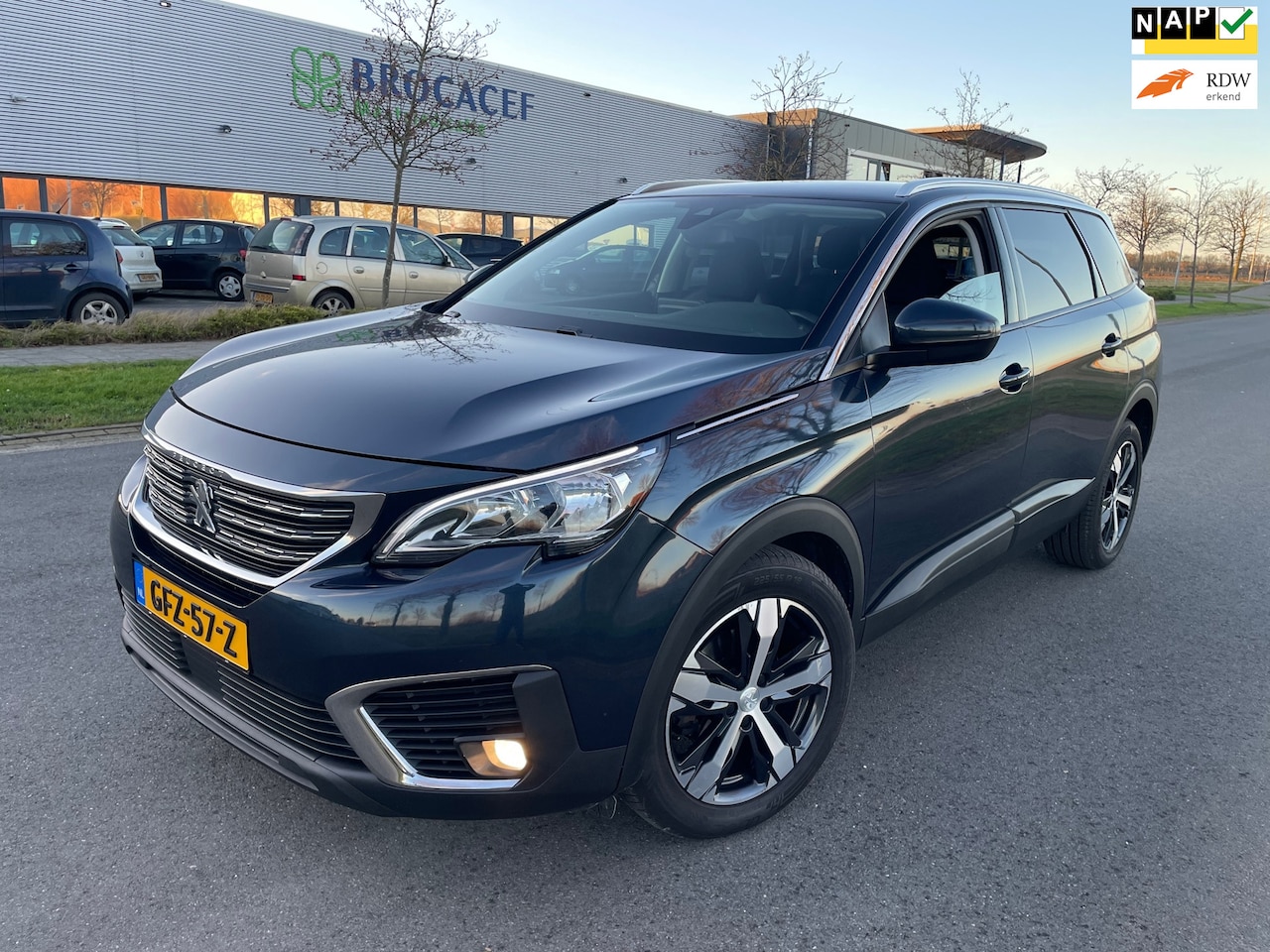 Peugeot 5008 - 1.2 PureTech Crossway AUTOM./APPLE CARPLAY/VIRTUAL - AutoWereld.nl