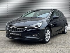 Opel Astra - 1.0 Innovation / Parkeercamera/ Lijndetectie/ Automatisch inparkeren / Trekhaak / Sportsto