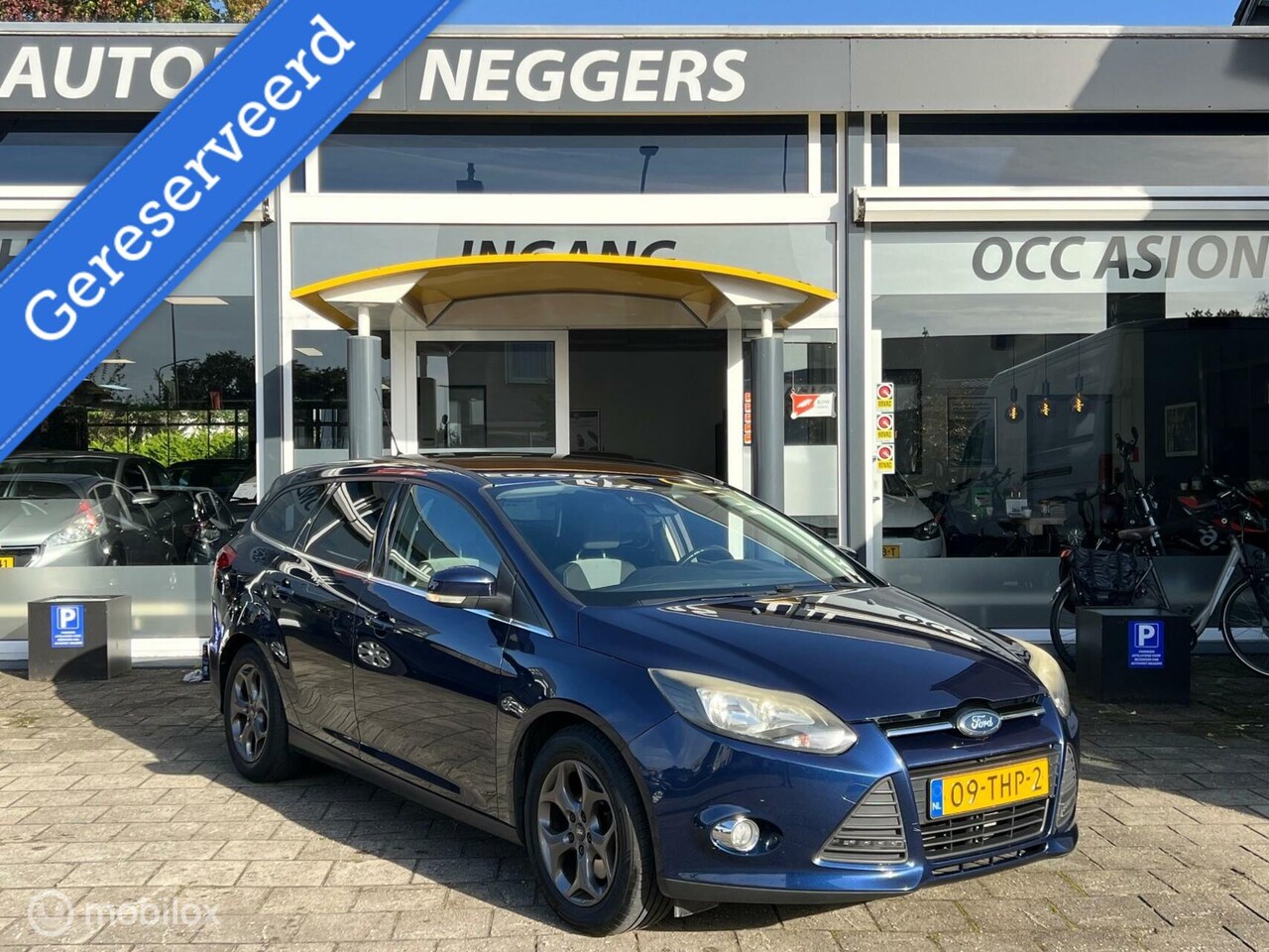 Ford Focus Wagon - 1.6 EcoBoost Titanium 1.6 EcoBoost Titanium - AutoWereld.nl