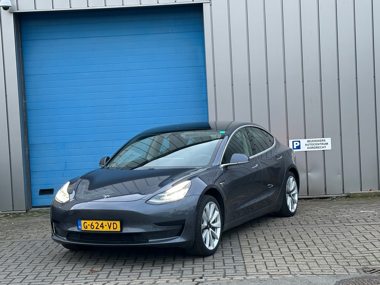 Tesla Model 3 - Standard RWD Plus 60 kWh AUTOPILOT PANO - AutoWereld.nl