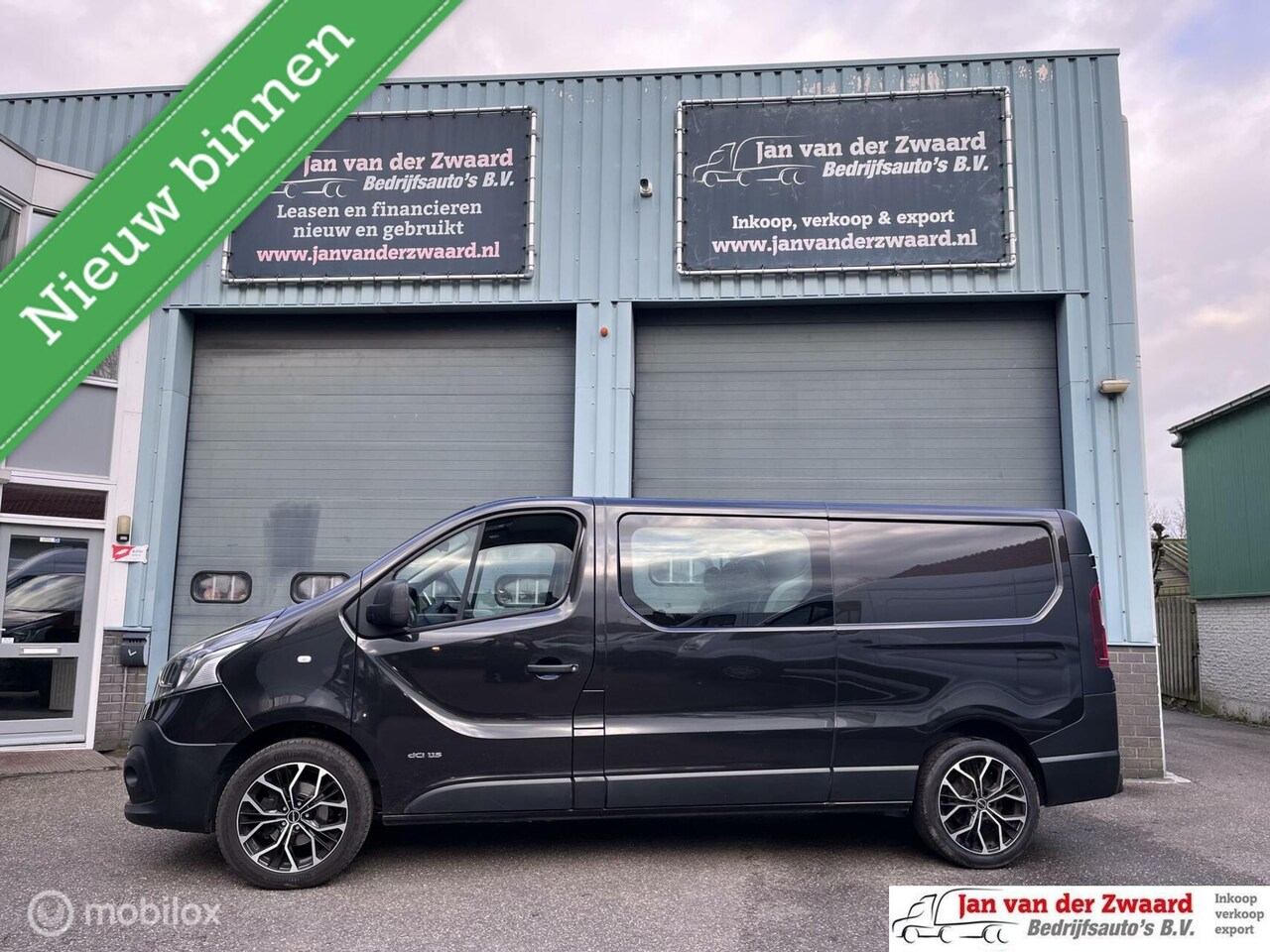 Renault Trafic - bestel 1.6 dCi T29 L2H1 DC Comfort - AutoWereld.nl