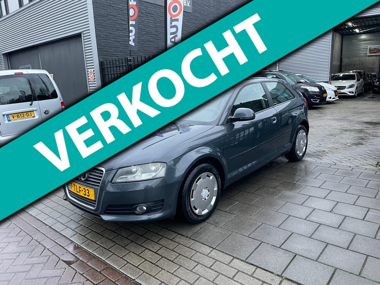 Audi A3 - 1.6 Attraction Airco CruiseControl PDC NAP APK - AutoWereld.nl