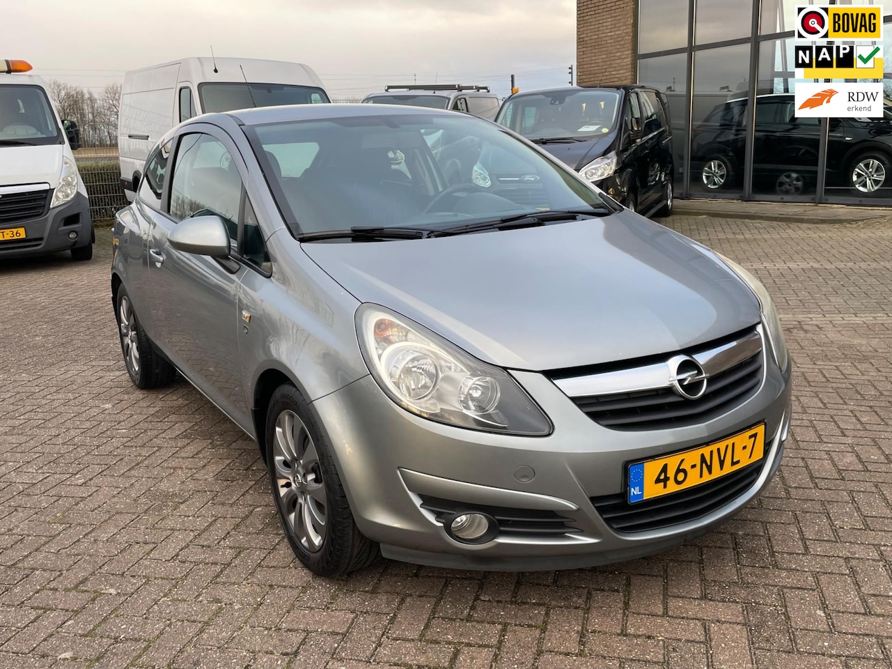 Opel Corsa - 1.2-16V Color Edition 1.2-16V Color Edition, 3drs, Aut, 1e eig afk, Geen import, Nap, Volledig dealer oh, Mooie - AutoWereld.nl