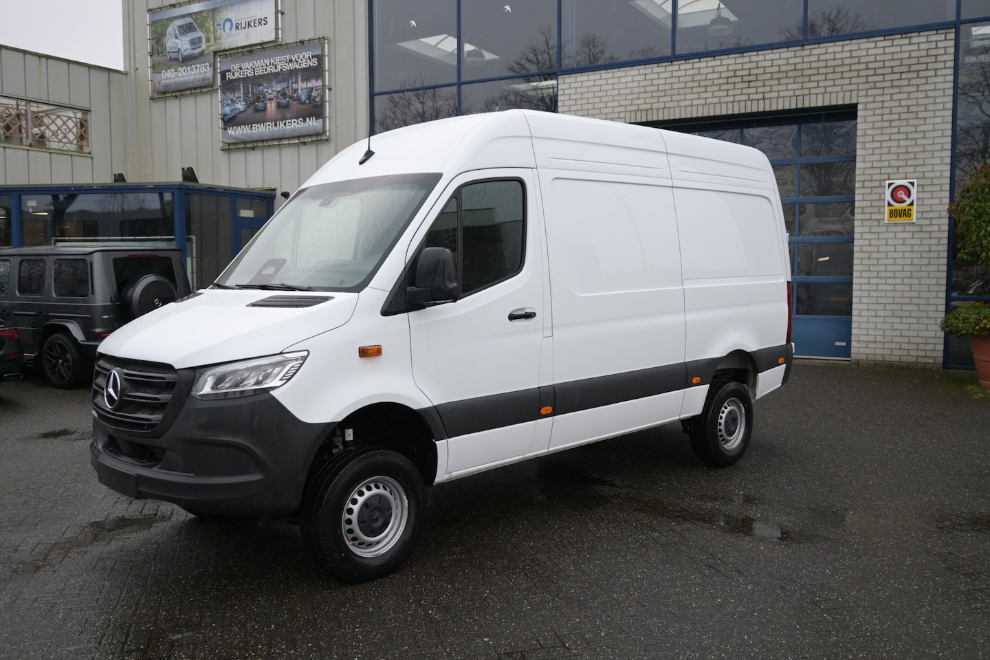 Mercedes-Benz Sprinter - 319 CDI 4x4 L2H2 AWD Pro 4x4, LED verlichting, Smartphone integratie - AutoWereld.nl