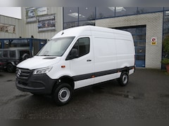 Mercedes-Benz Sprinter - 319 CDI 4x4 L2H2 AWD Pro 4x4, LED verlichting, Smartphone integratie