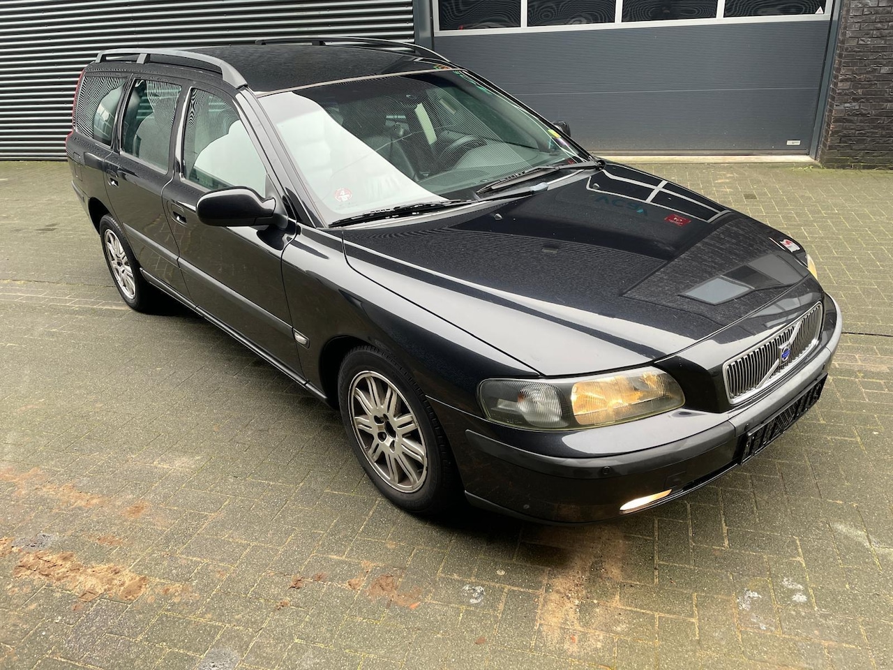 Volvo V70 - 2.4 D5 Diesel | 163 PK | Export - AutoWereld.nl