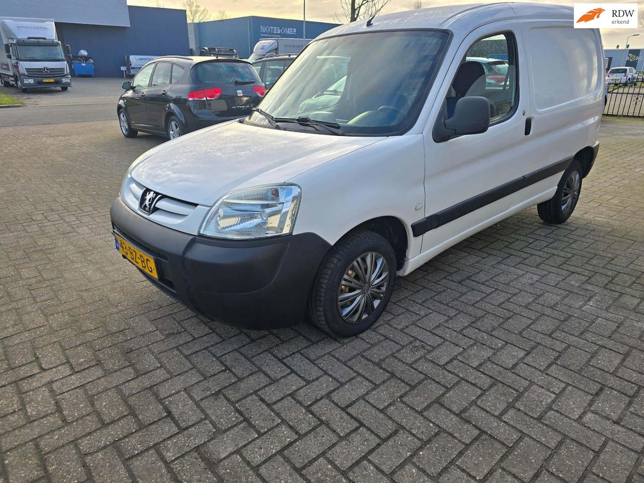 Peugeot Partner - 170C 1.9 D Avantage 170C 1.9 D Avantage - AutoWereld.nl