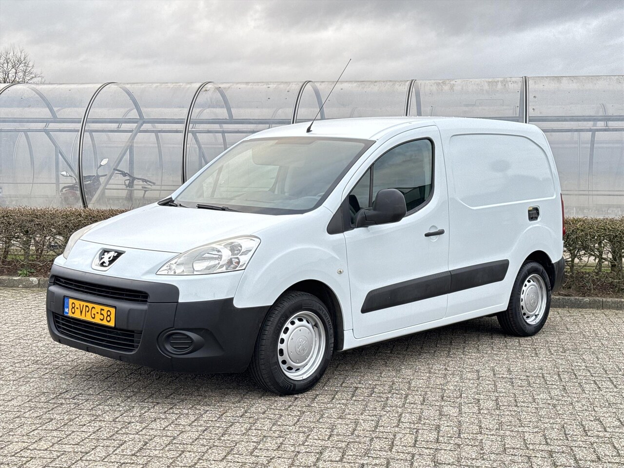 Peugeot Partner - GB 1.6 HDi L1 75pk - AutoWereld.nl