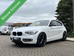 BMW 1-serie - 116i EDE High Executive, Sport, Xenon, Parelmoer