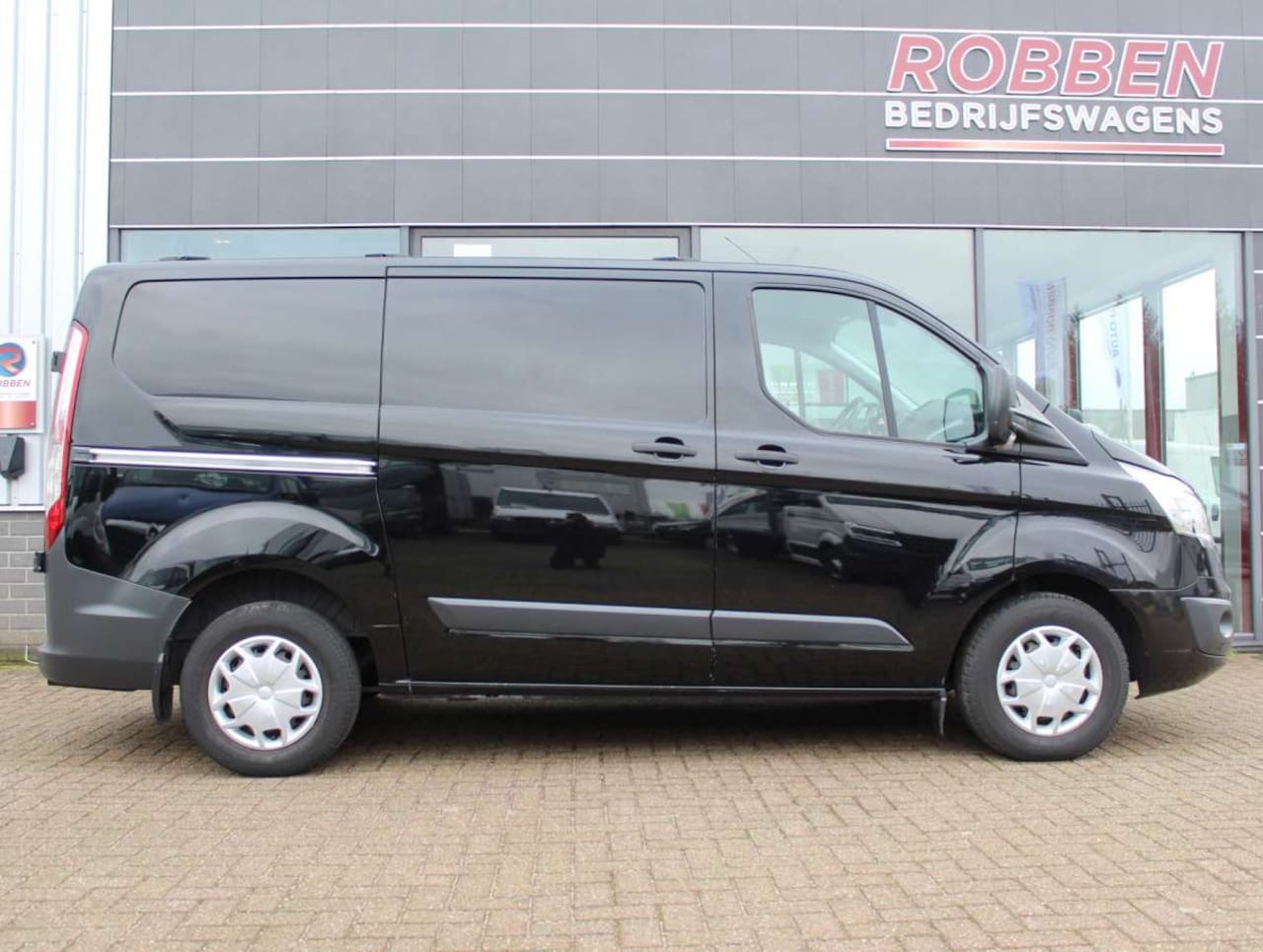 Ford Transit Custom - 270 2.0 TDCI L1H1 Trend Airco/Trekhaak - AutoWereld.nl