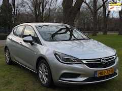 Opel Astra - 1.6 CDTI Business+ PDC V+A Dealer onderhouden