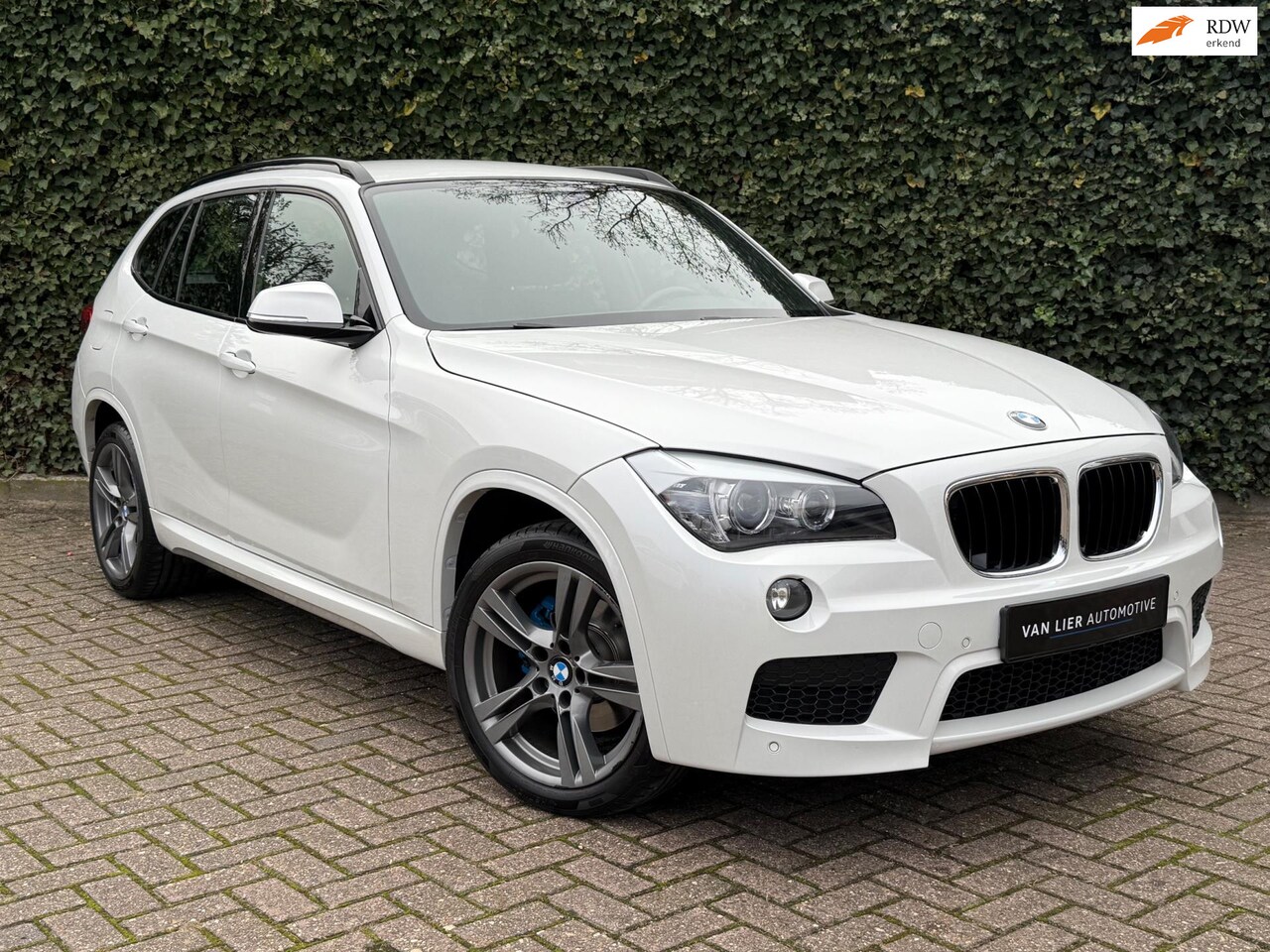 BMW X1 - XDrive28i M Sport | Navi | Trekhaak| Xenon | H & K - AutoWereld.nl