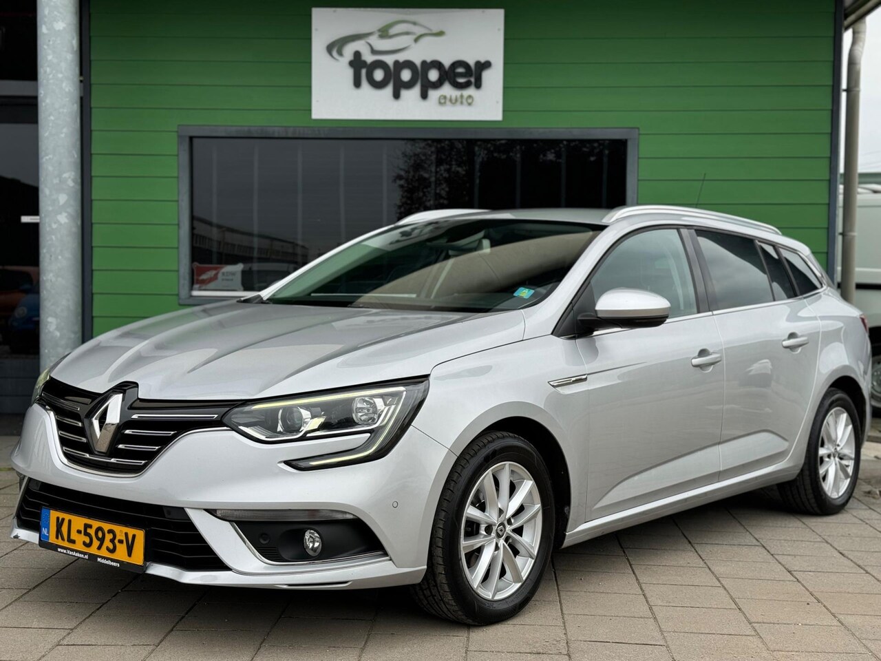 Renault Mégane Estate - 1.2 TCe Bose / Navigatie / Trekhaak / - AutoWereld.nl