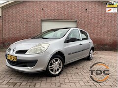 Renault Clio - 1.2-16V Business Line AIRCO LMV PANO