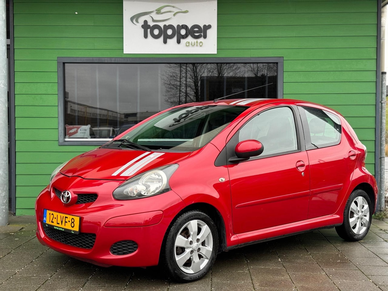 Toyota Aygo - 1.0-12V Aspiration Red / Airco / Elekt. Ramen / - AutoWereld.nl