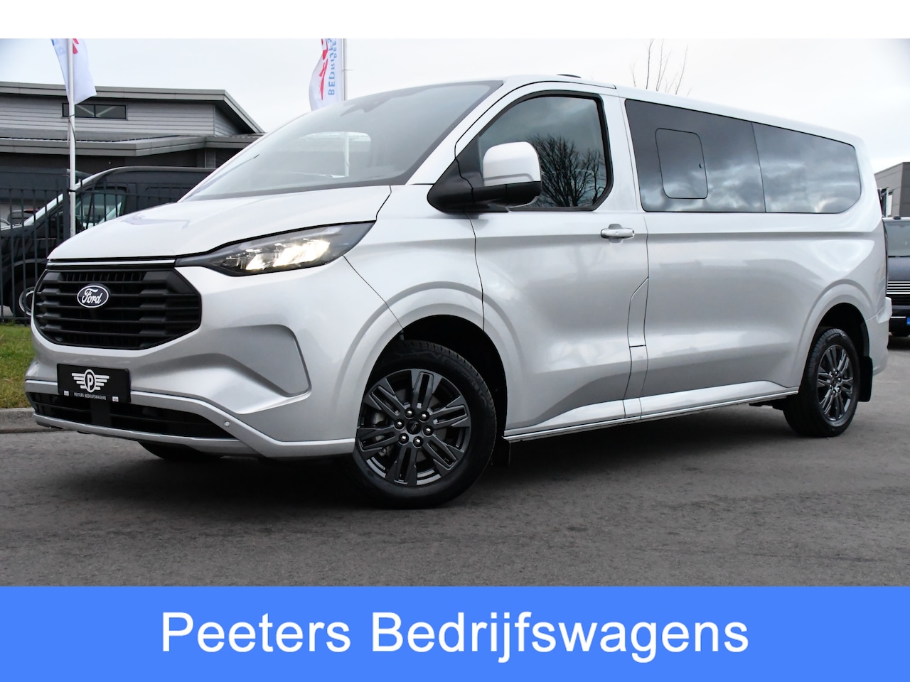 Ford Transit Custom - 340 2.5 PHEV L2H1 Limited 9 Persoons, Virtual, Adaptieve Cruise, Carplay, Automaat,  LED, - AutoWereld.nl