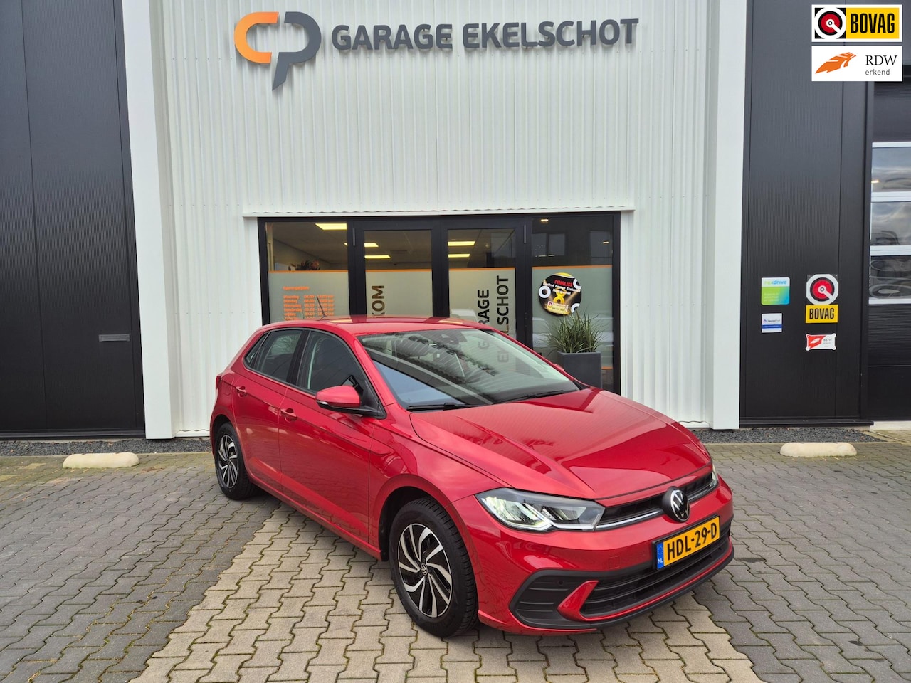 Volkswagen Polo - 1.0 TSI Life Camera/LED/DigCockpit - AutoWereld.nl