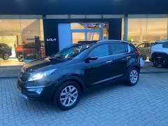 Kia Sportage - 1.6 GDI X-treme ExecutiveLine SchuifDak // Leder // Camera // Key-less // PDC // Trekhaak