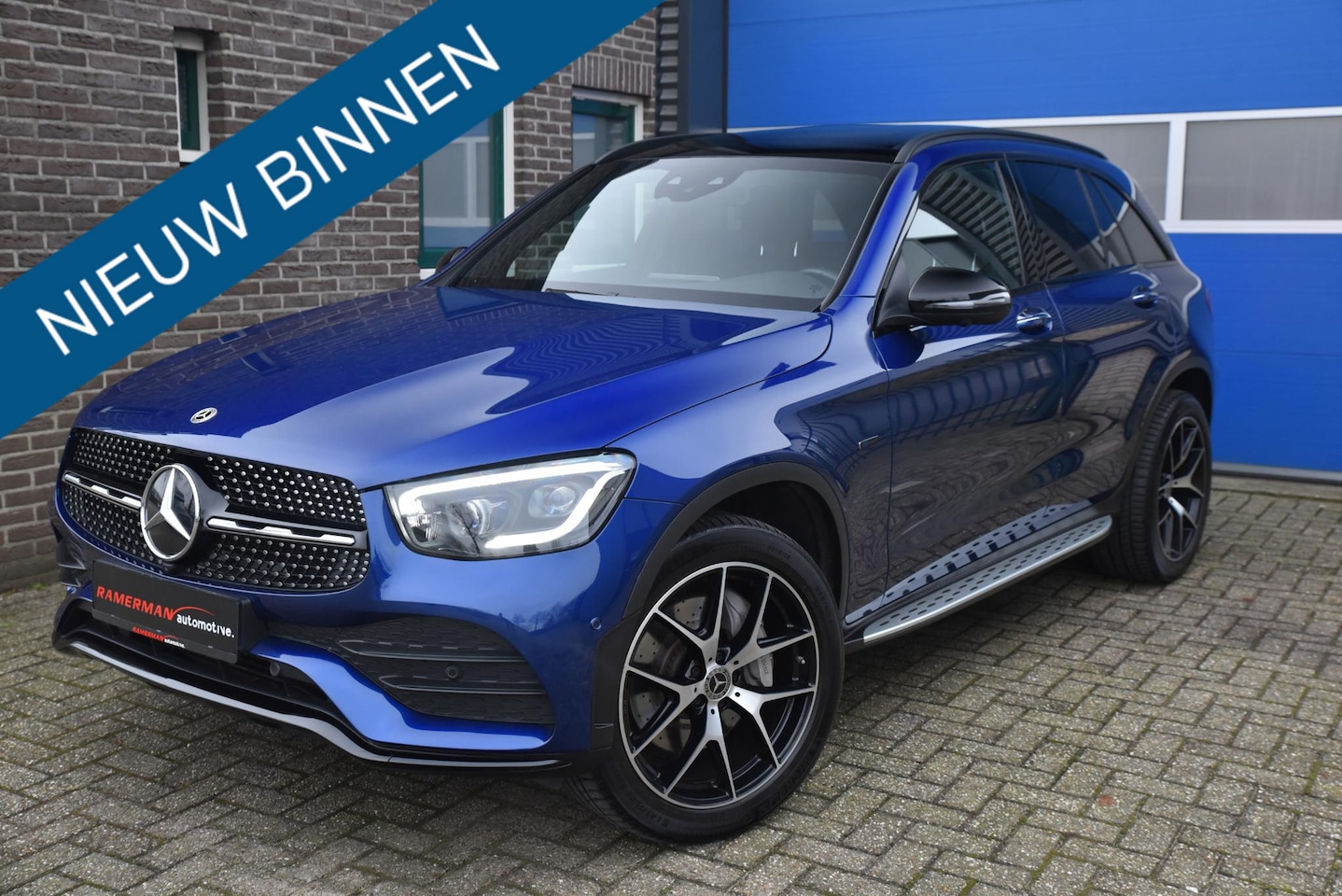 Mercedes-Benz GLC-klasse - 300e 4MATIC Business Solution AMG Pano Trekhaak - AutoWereld.nl