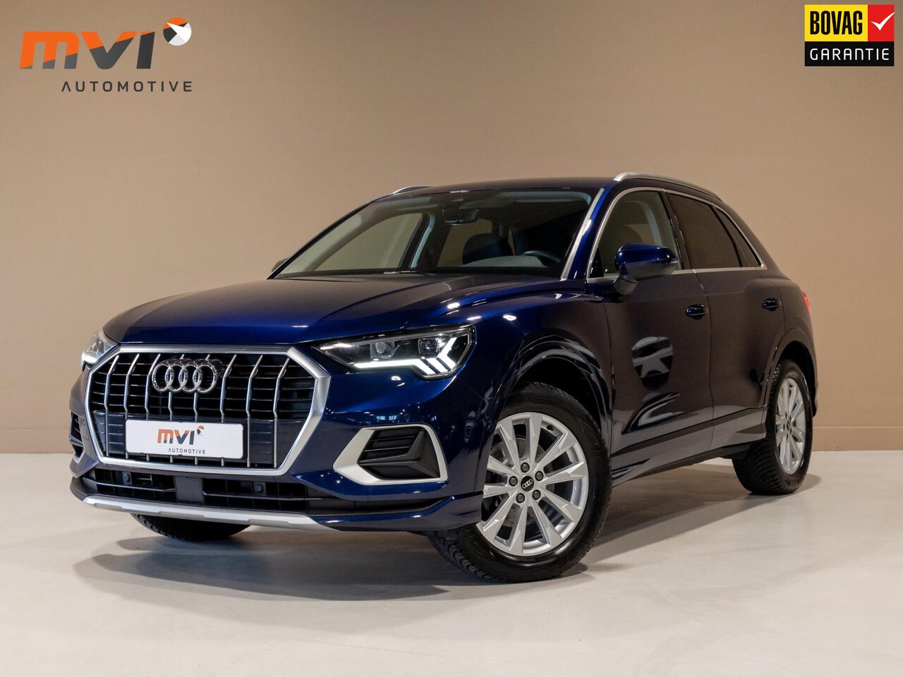 Audi Q3 - 35 TFSI Business Edition / 150pk / Stoelverwarming / Achteruitrij camera / Keyless / - AutoWereld.nl