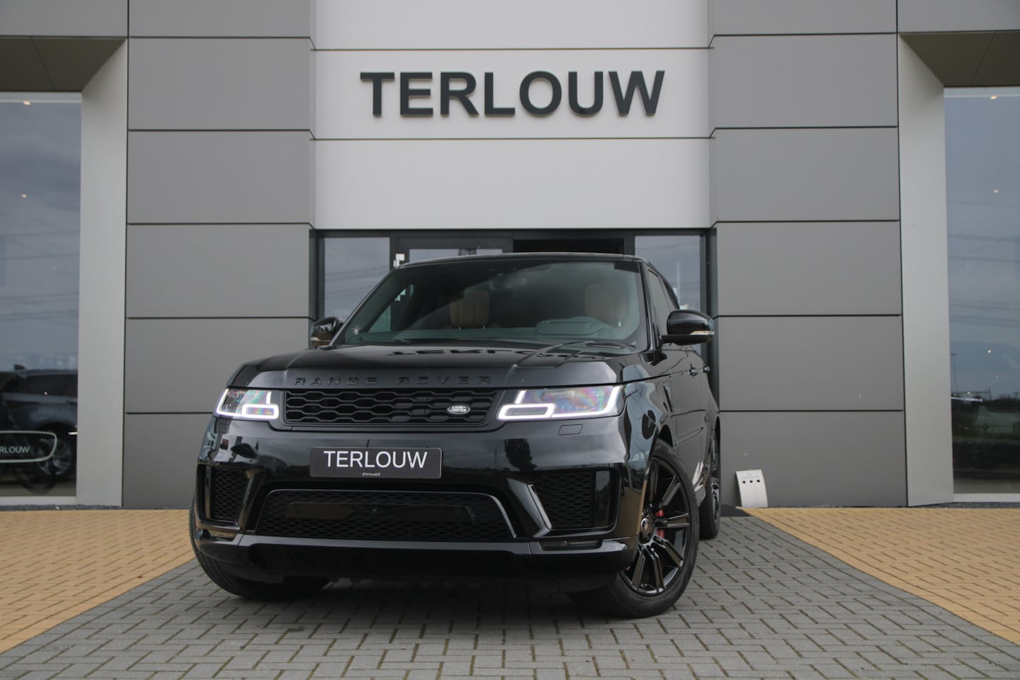 Land Rover Range Rover Sport - 2.0 P400e HSE Dynamic 2.0 P400e HSE Dynamic - AutoWereld.nl