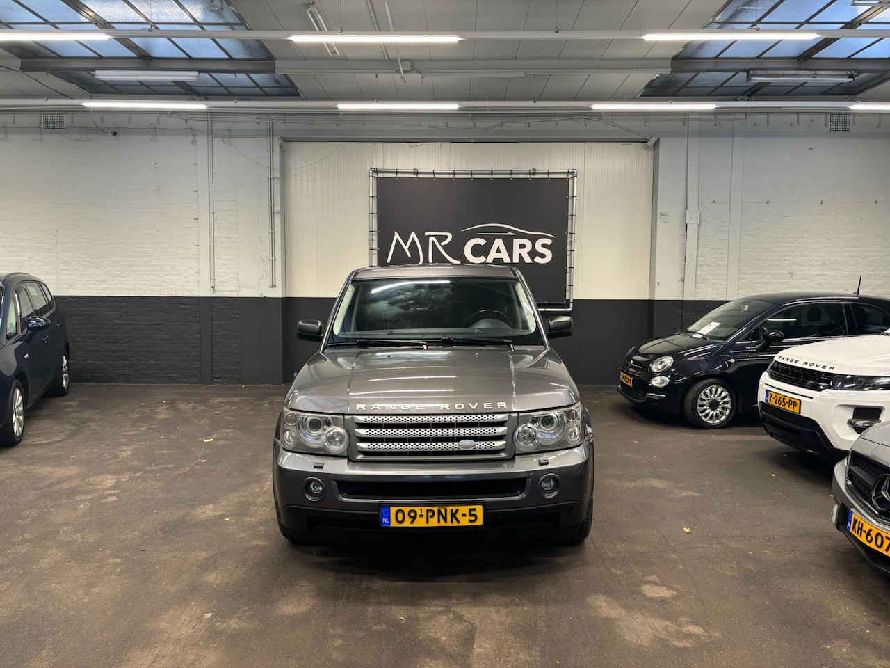 Land Rover Range Rover Sport - 4.2 V8 Supercharged 4.2 V8 Supercharged - AutoWereld.nl