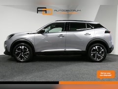 Peugeot 2008 - 1.2 PureTech Allure / Navigatie / Stoelverwarming / Trekhaak / Adaptive Cruise Control / A