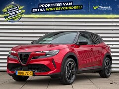 Alfa Romeo Junior - 54 kWh 156pk Electrica Speciale | Elektrische achterklep |Verwarmbare voorruit | Achterrui