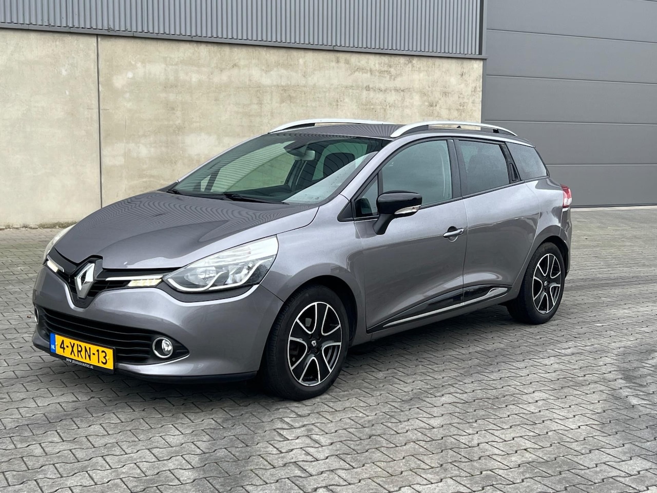 Renault Clio Estate - 1.2 Dynamique AUTOMAAT+137.000 KM NAP+FULL MAP NAVIGATIE+AIRCO+CRUISE CONTROL+LED+VELGEN+T - AutoWereld.nl