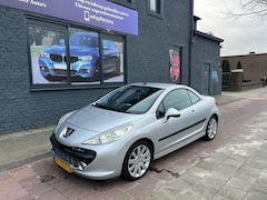 Peugeot 207 CC - 1.6 VTi navigatie carplay