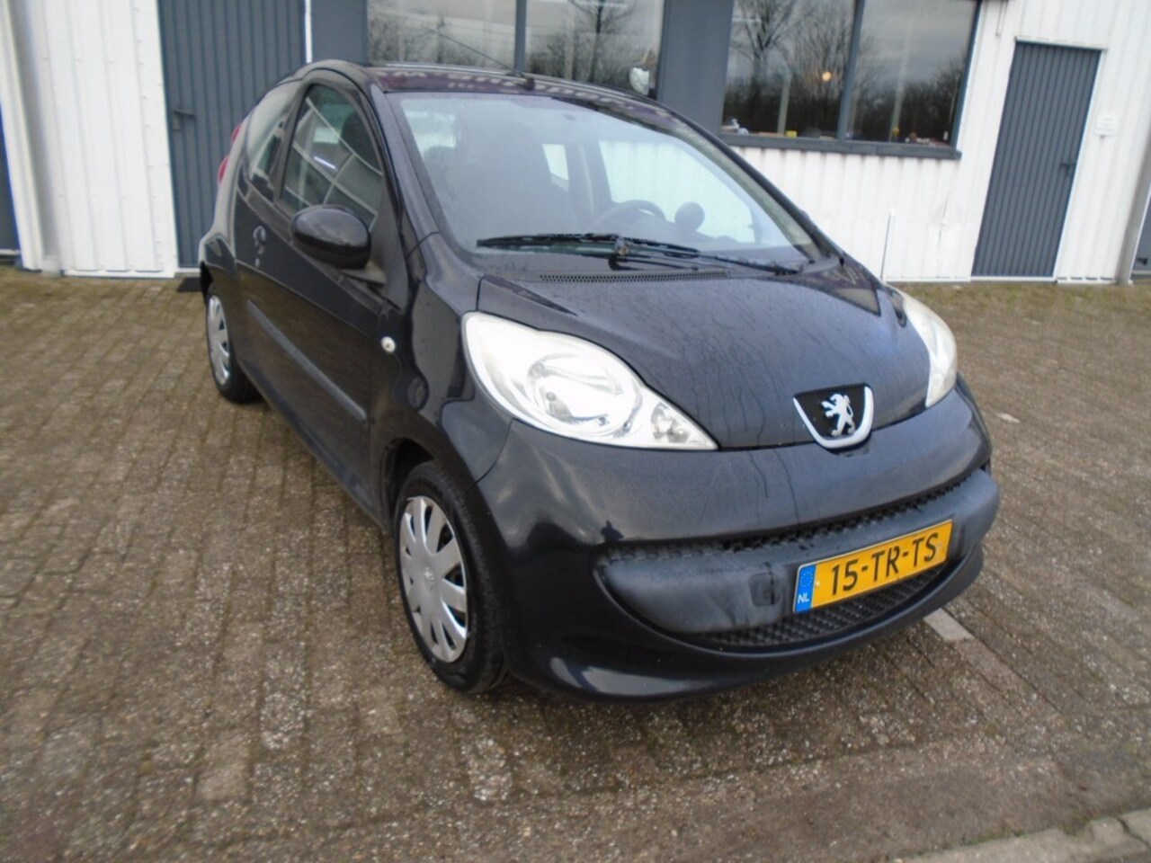 Peugeot 107 - 1.0-12V XS 1.0-12V XS - AutoWereld.nl