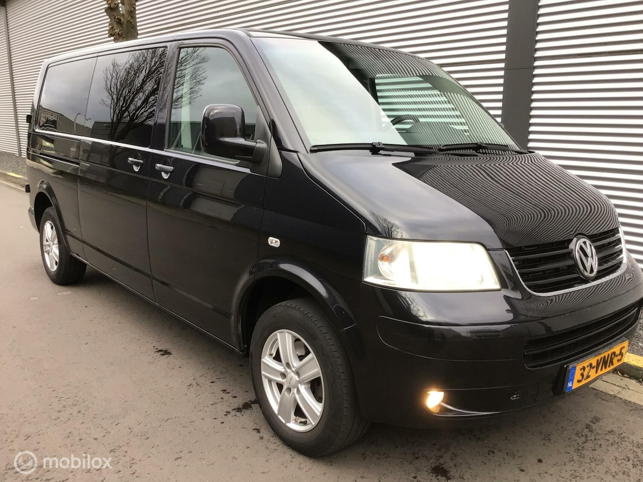 Volkswagen Transporter - 60 EDITION 2.5 TDI 300 Highline DC airco cruise - AutoWereld.nl