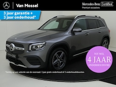 Mercedes-Benz GLB - 200 AMG Line 7p. / Panorama-Schuifdak / Privacy Glass / Parkeer Camera / Elektr. Trekhaak