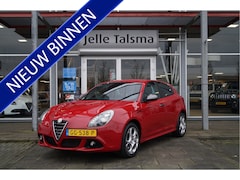 Alfa Romeo Giulietta - 1.4 T Sprint TCT Automaat | Navigatie | Climate Control | Parkeersensoren Achter