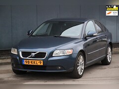 Volvo S40 - 2.0 Sport Navigatie/Spoiler/Trekhaak