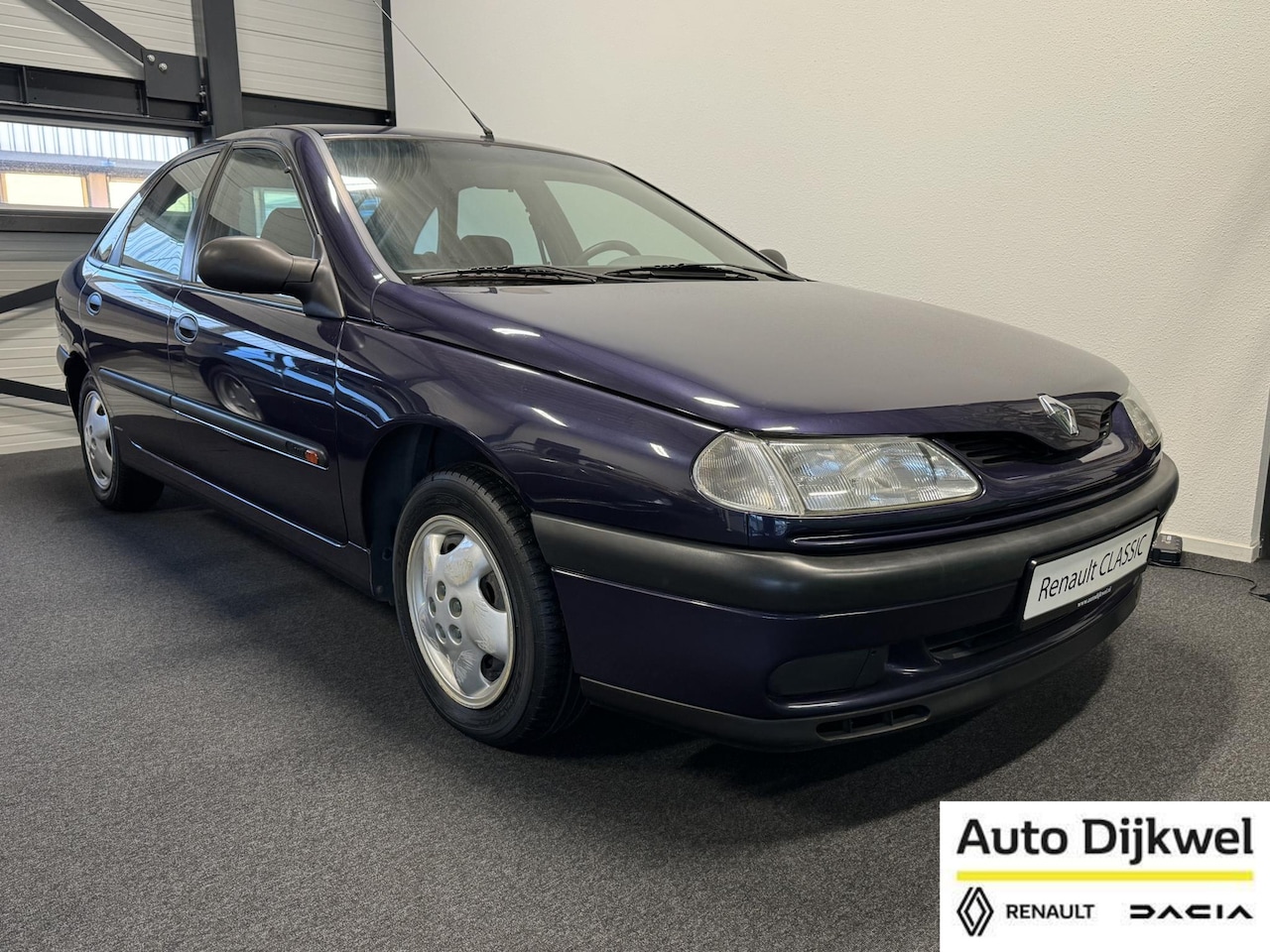 Renault Laguna - 1.8 RN Alizé Alize, UNIEKE KILOMETERSTAND! - AutoWereld.nl