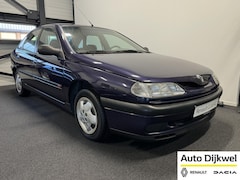 Renault Laguna - 1.8 RN Alizé Alize, UNIEKE KILOMETERSTAND