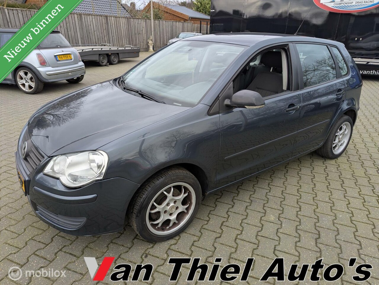 Volkswagen Polo - 1.2-12V Optive airco - AutoWereld.nl