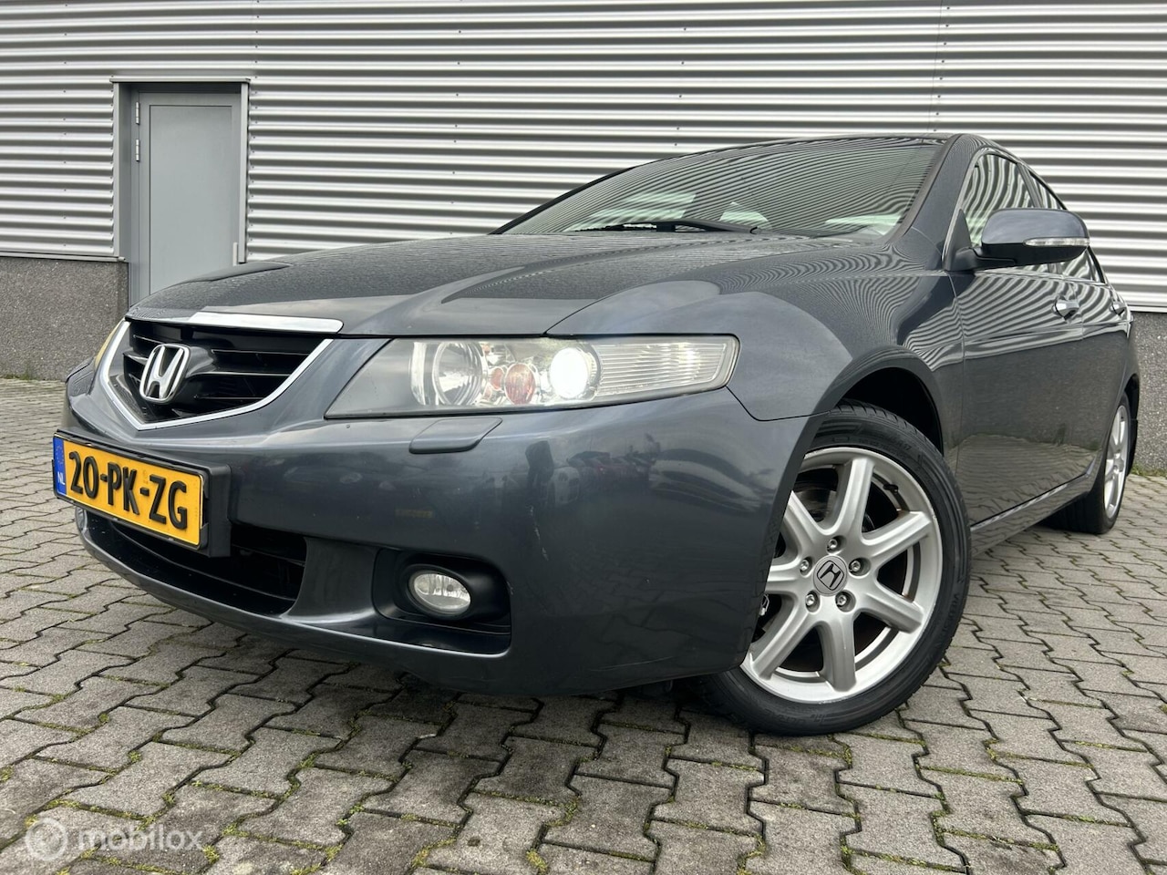 Honda Accord - 2.4i Executive Xenon,Leder,Navi - AutoWereld.nl