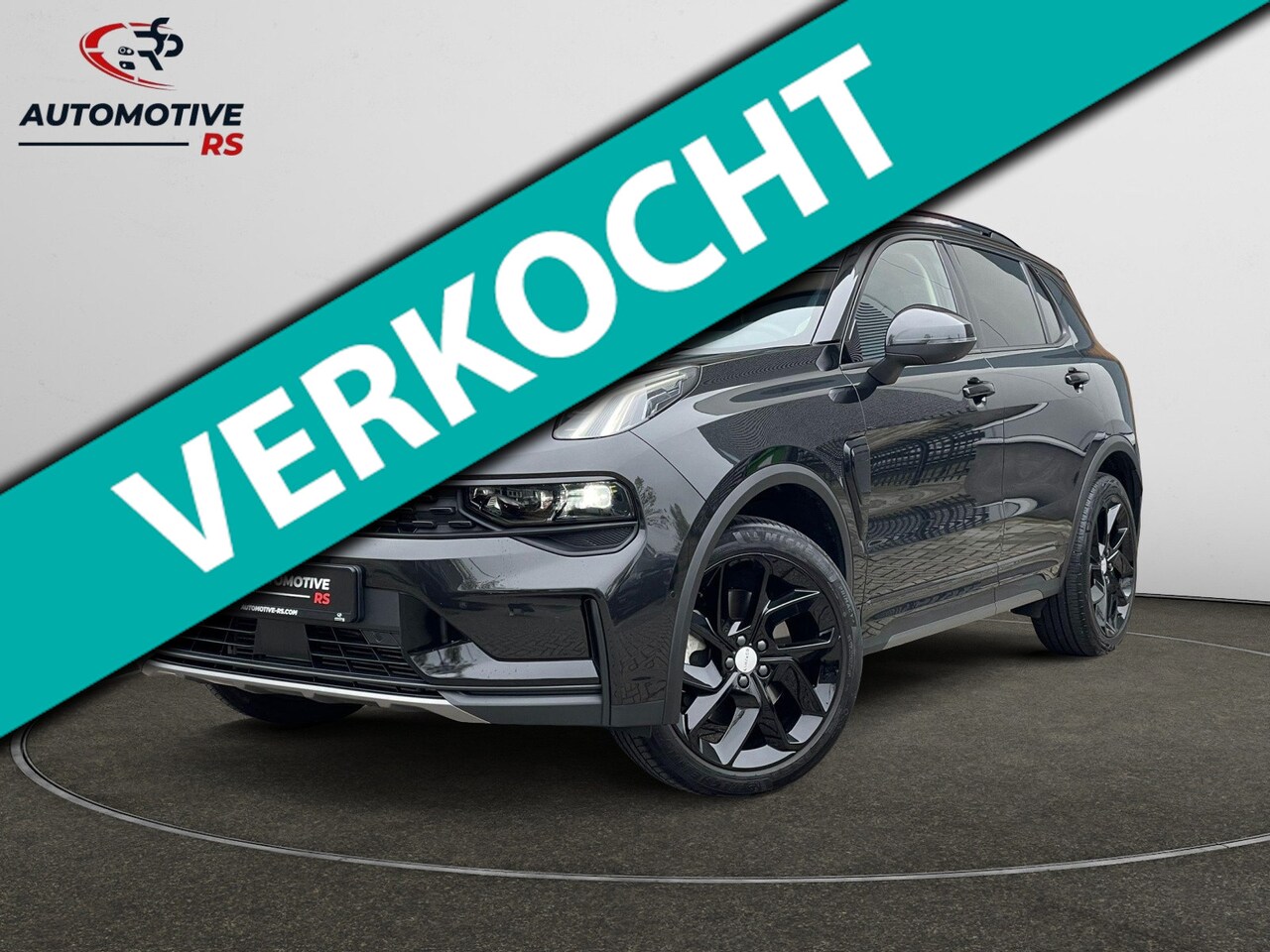 Lynk & Co 01 - BLACKEDITION 1.5 262PK Trekhaak Pano 360° Navi Adapt cruise 262PK Elekr. Achterklep - AutoWereld.nl