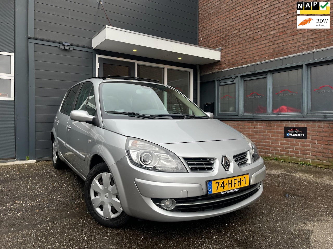 Renault Scénic - 2.0-16V Business Line|NAP|PDC|PANO|NAVI|AUTOMAAT - AutoWereld.nl