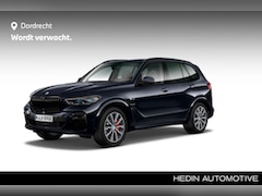 BMW X5 - xDrive45e M-Sport | Panorama | Trekhaak | CoPilot | Stoelventilatie | Laser