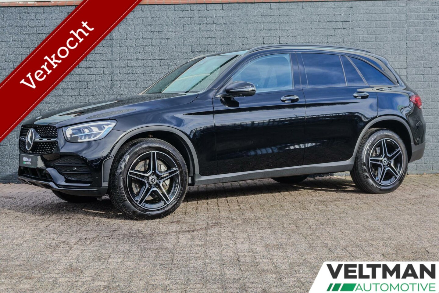 Mercedes-Benz GLC-klasse - 300e 4MATIC AMG LINE PANORAMADAK MEMORY DISTRONIC 360CAM HEAD UP - AutoWereld.nl