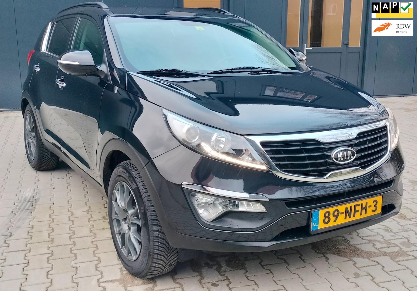 Kia Sportage - 2.0 X-ecutive Plus Pack Navi PDC Led - AutoWereld.nl