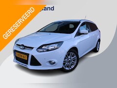 Ford Focus Wagon - 1.0 EcoBoost 125 PK Titanium | Trekhaak | Camera | Sony Audio | Stoelverwarming | Navigati