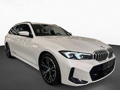 BMW 3-serie Touring - 330iA M-SPORT (180kW/245pk) * LED, ACC, HiFi, EL. A-KLEP, M-REMMEN, 18-inch LMV * 1e EIG